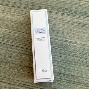 NWT Miss Dior Mini Miss Eau de Parfum Solid Perfume